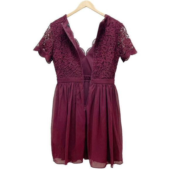 Lulus Angel in Disguise Burgundy Lace Short Skater Dress Women’s Size Medium - Picture 4 of 13
